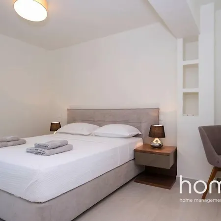 Breathtaking Luxury Homm In Glyfada * Афины