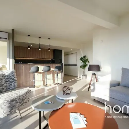 Апартаменты Breathtaking Luxury Homm In Glyfada *