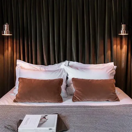 Hotel Niki 3*