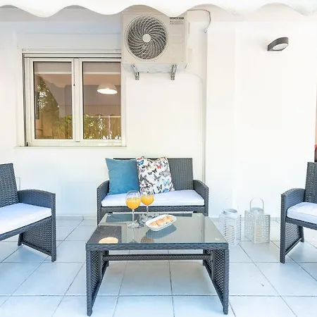 Apartment 2 Stops To Acropolis - Free Cancellation - Terrace