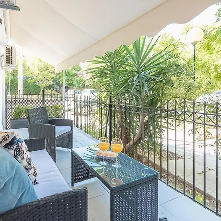 2 Stops To Acropolis - Free Cancellation - Terrace *