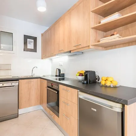 2 Stops To Acropolis - Free Cancellation - Terrace Apartment