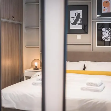 Apartment 2 Stops To Acropolis - Free Cancellation - Terrace