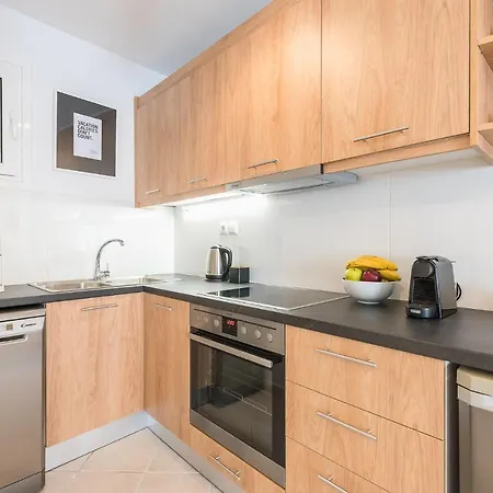 2 Stops To Acropolis - Free Cancellation - Terrace Apartment *