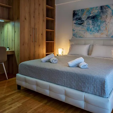 Apartment Elegant, Spacious & Minimalist Aptm W/balcony Athens