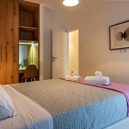 Elegant, Spacious & Minimalist Aptm W/balcony * Athens