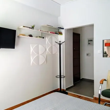 Pangrati Modern 10min To Metro Apartment Athens