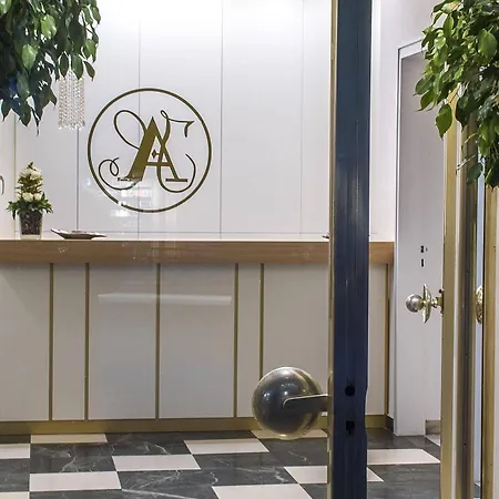 Hotel Ares 2*