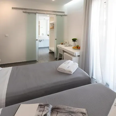 Carolina Since 1934 Hotel 3*