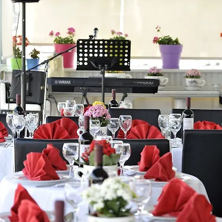 Acropolis Ami Boutique 3*
