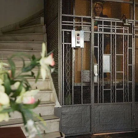 Hotel Carolina Since 1934